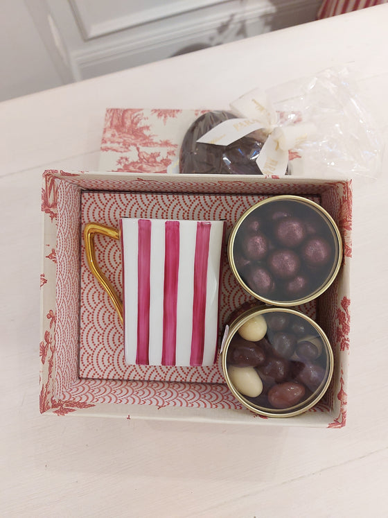 Gift Box Mug Pink