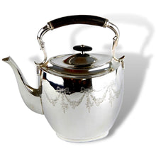  Queen Katherine Teapot